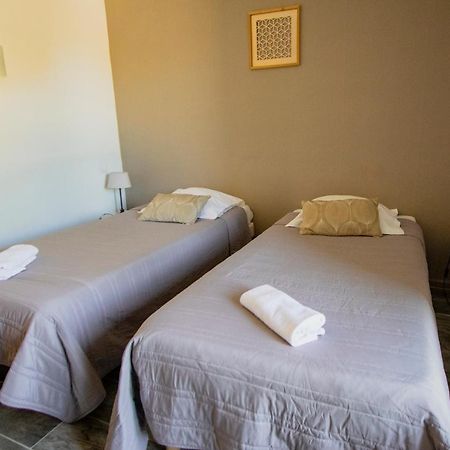 Hotel Carina أبْتْ المظهر الخارجي الصورة