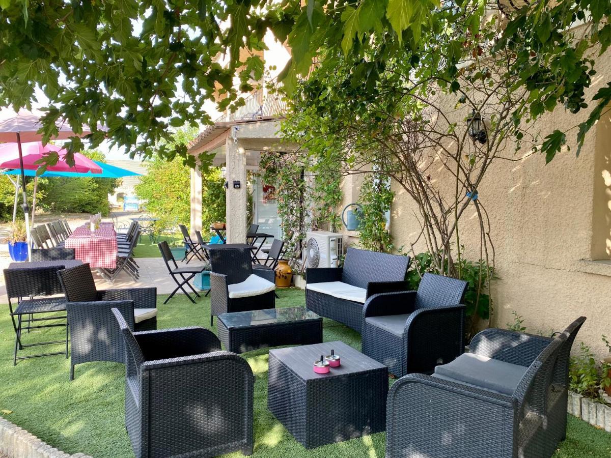 Hotel Carina أبْتْ المظهر الخارجي الصورة