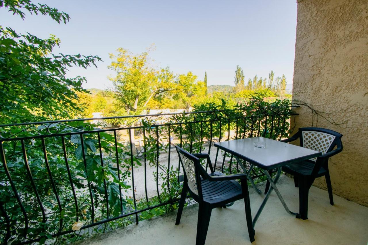 Hotel Carina أبْتْ المظهر الخارجي الصورة