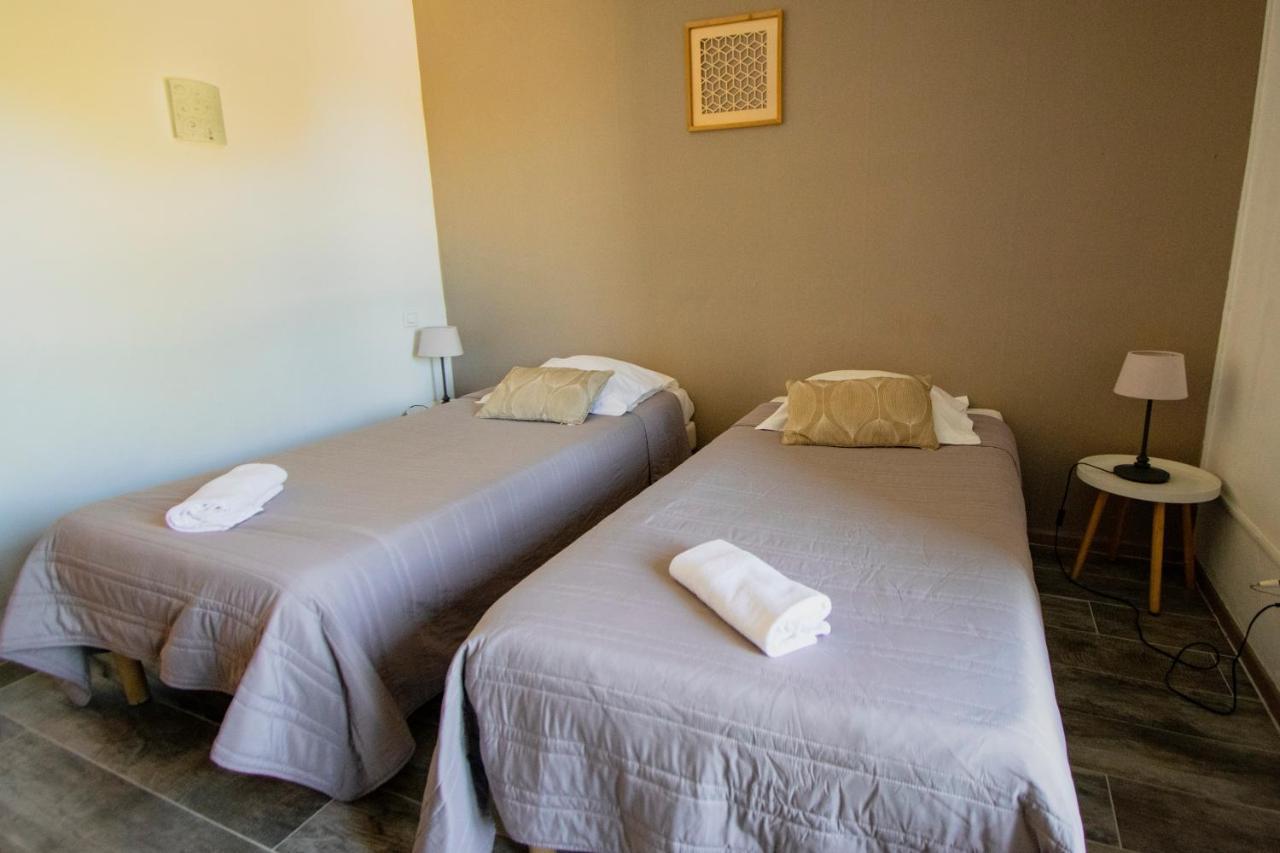 Hotel Carina أبْتْ المظهر الخارجي الصورة